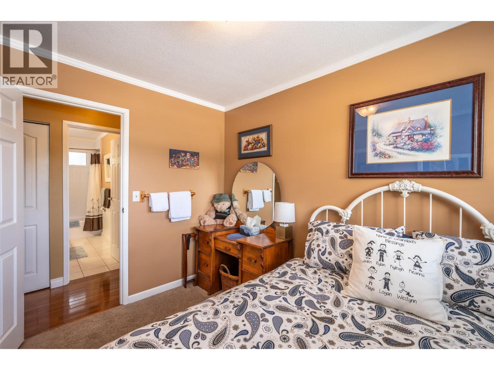  1598 Carmi Avenue, Penticton
