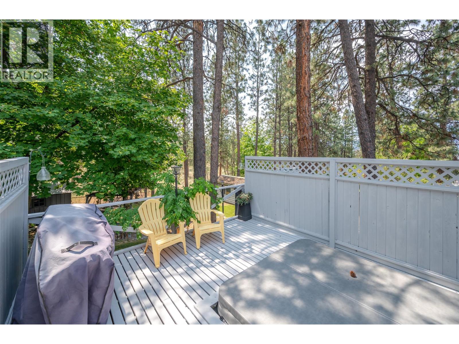  1598 Carmi Avenue, Penticton