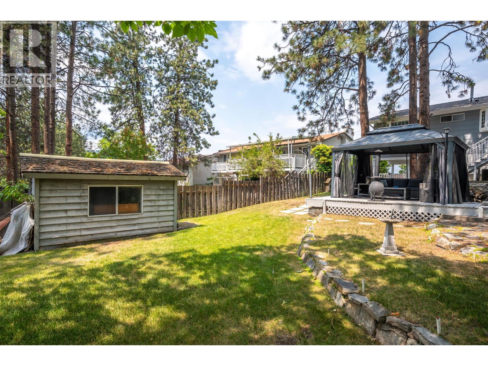  1598 Carmi Avenue, Penticton