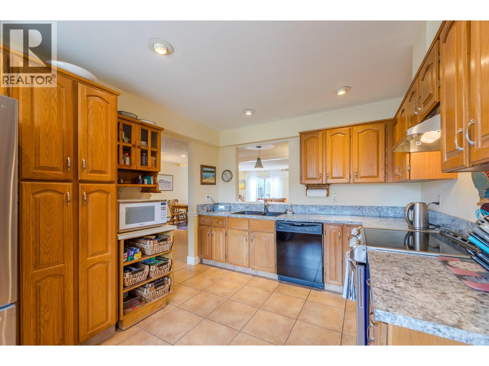 144 Sumac Ridge Drive Unit# 14, Summerland