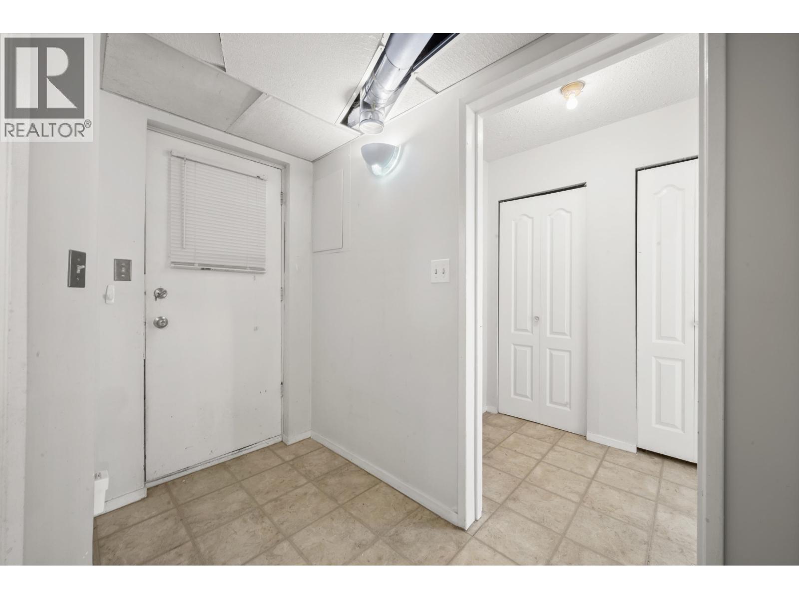 19575 HAMMOND ROAD, Pitt Meadows