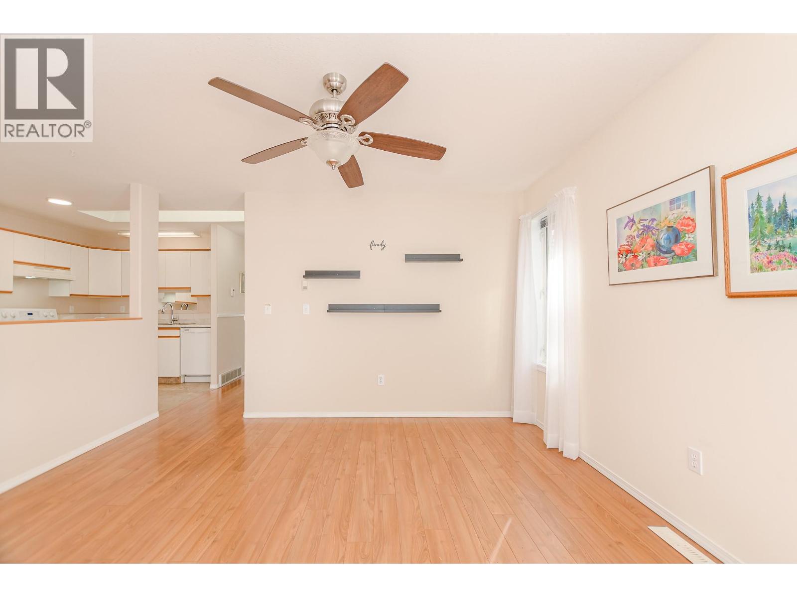 47 111 Harbourfront Drive Northwest, Salmon Arm