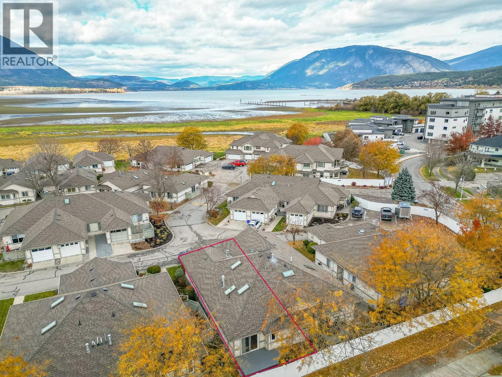 47 111 Harbourfront Drive Northwest, Salmon Arm