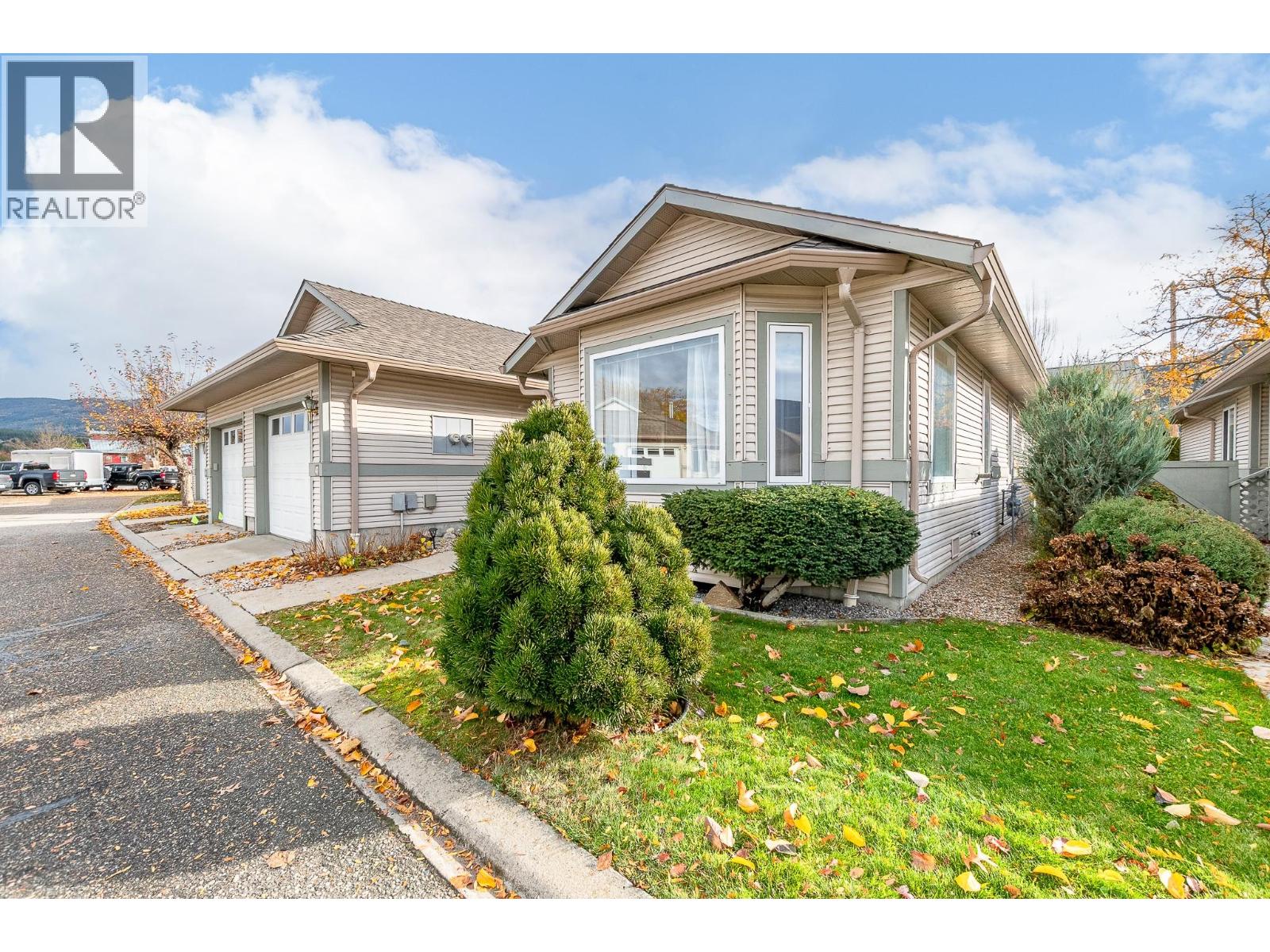 47 111 Harbourfront Drive Northwest, Salmon Arm