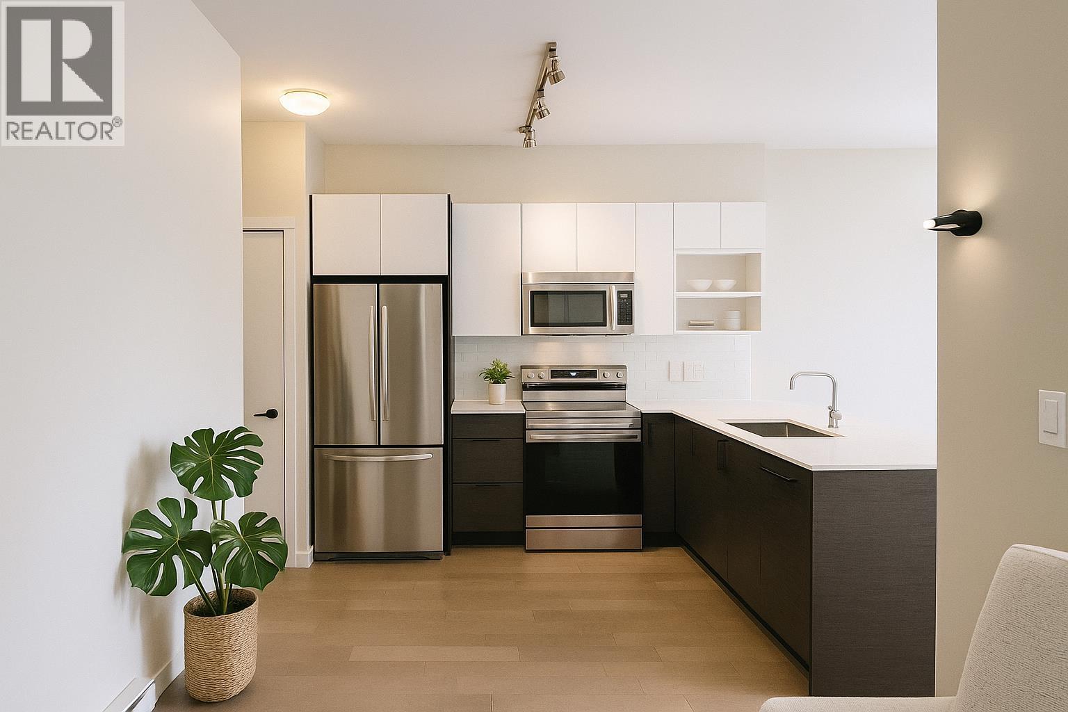 406 2267 PITT RIVER ROAD, Port Coquitlam