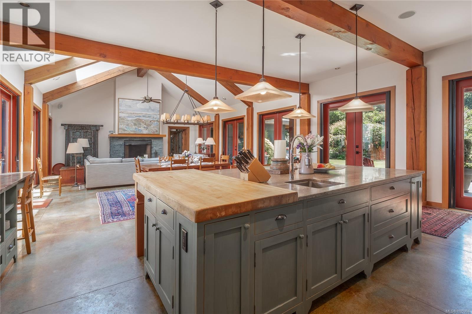 1664 Queequeg Trnabt, Gabriola Island