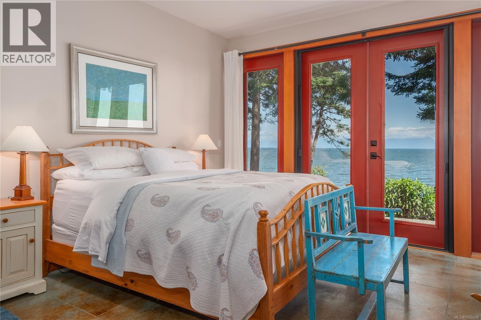 1664 Queequeg Trnabt, Gabriola Island