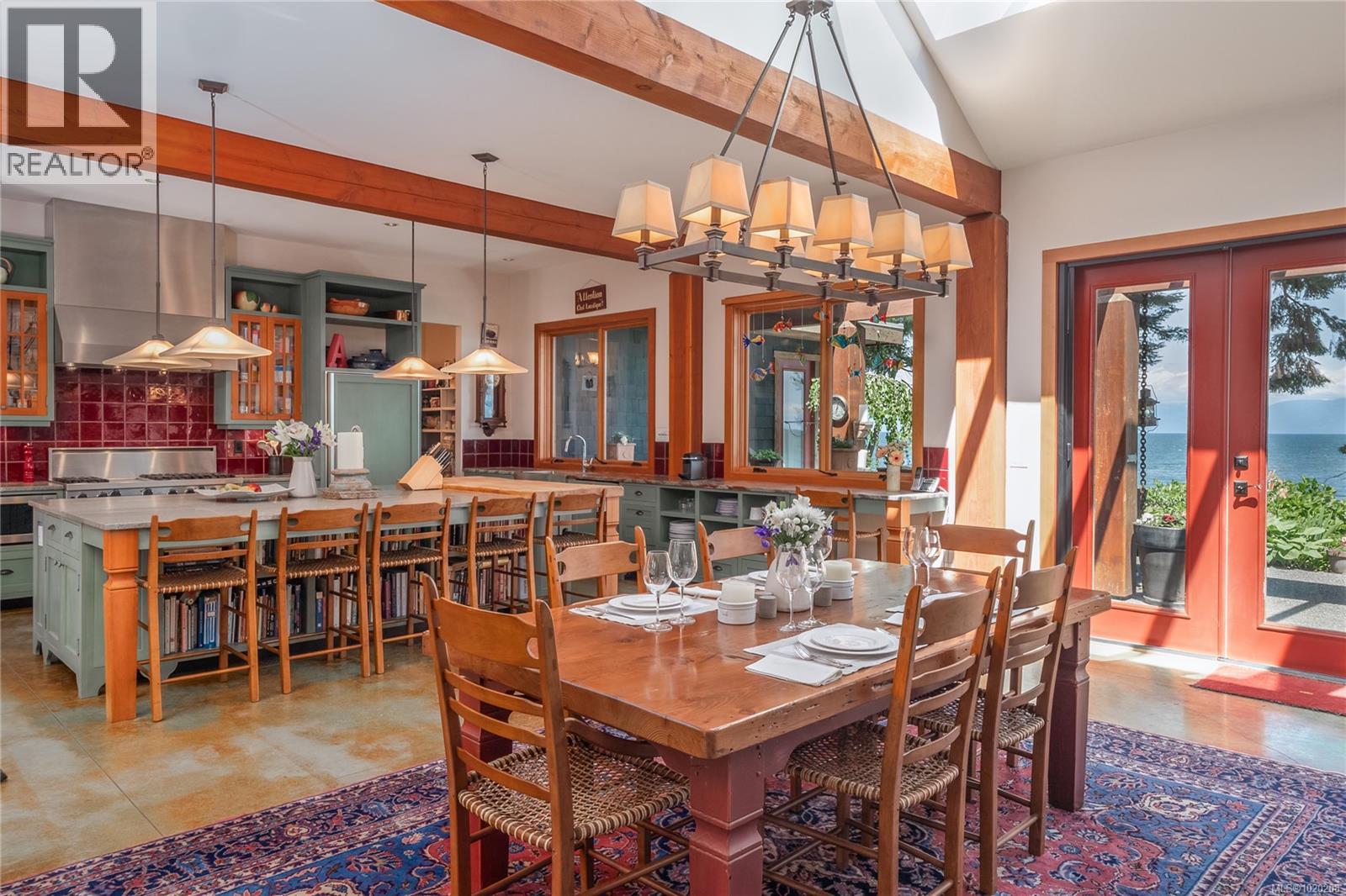 1664 Queequeg Trnabt, Gabriola Island