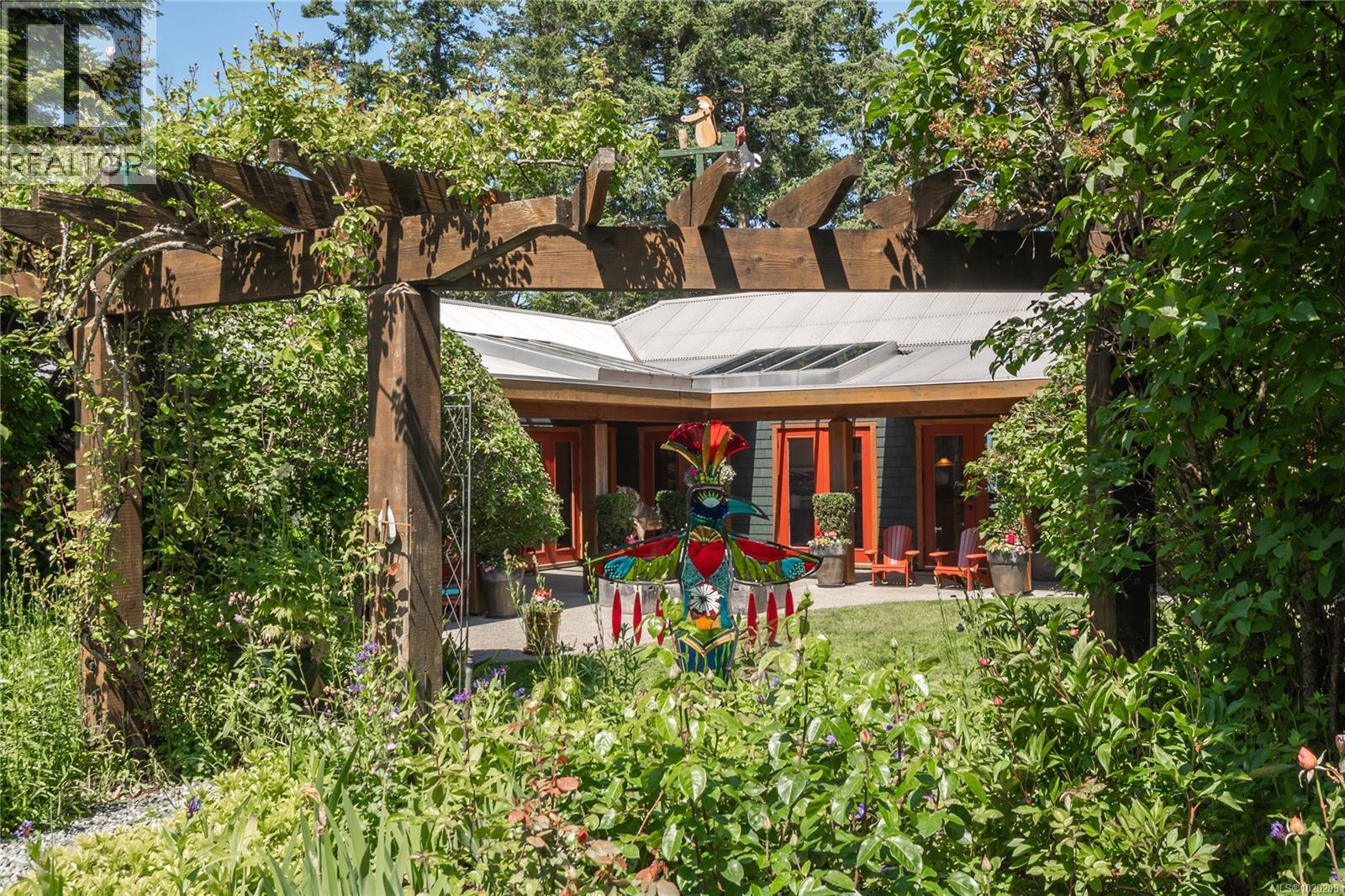 1664 Queequeg Trnabt, Gabriola Island