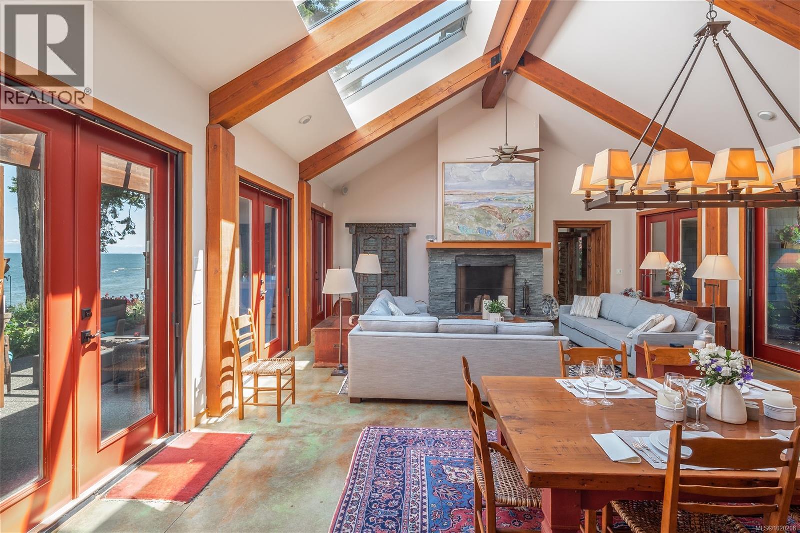 1664 Queequeg Trnabt, Gabriola Island