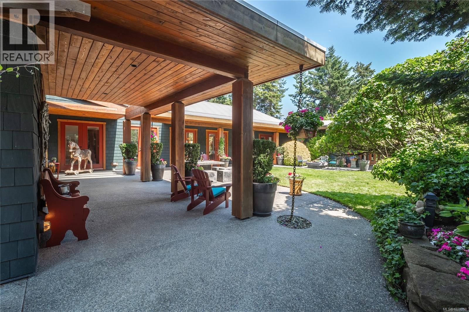 1664 Queequeg Trnabt, Gabriola Island