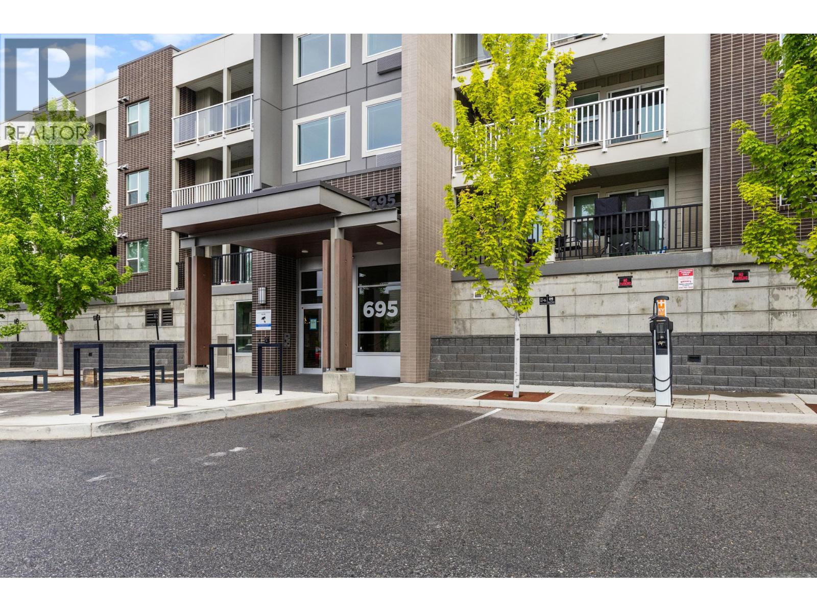 105 695 Academy Way, Kelowna