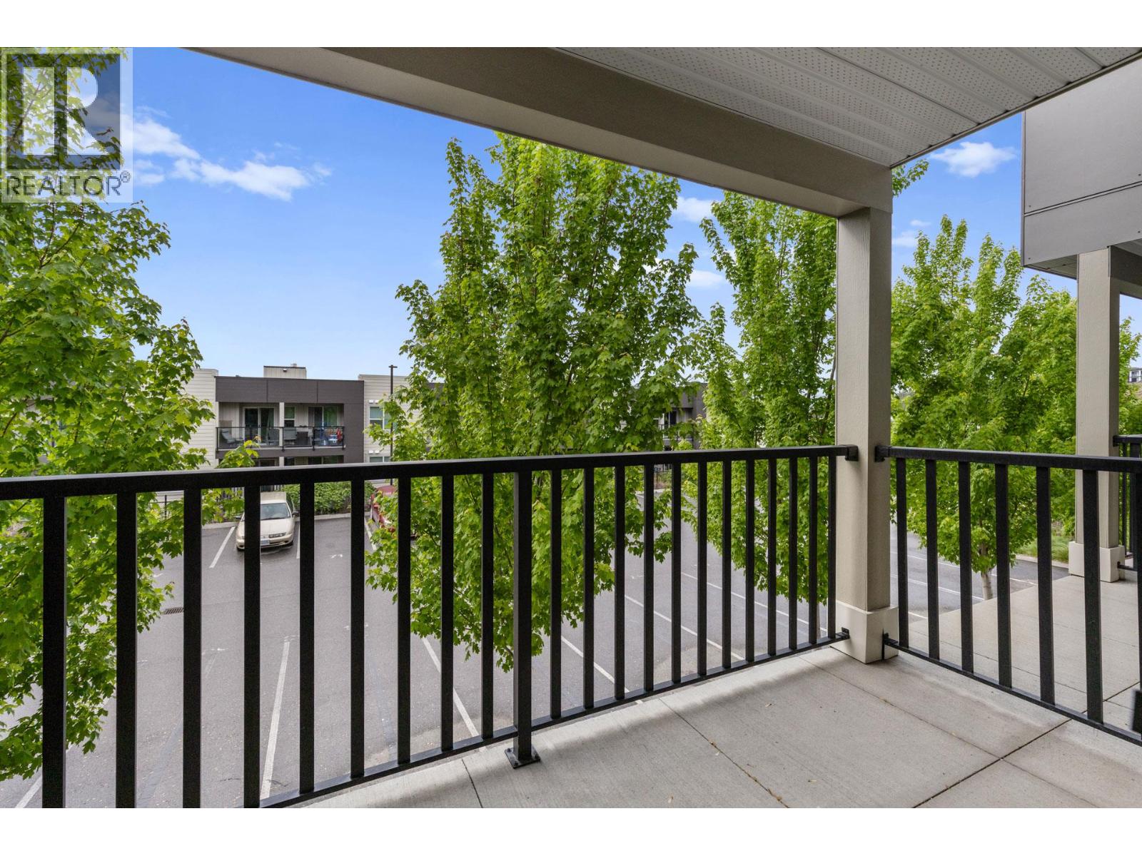 105 695 Academy Way, Kelowna