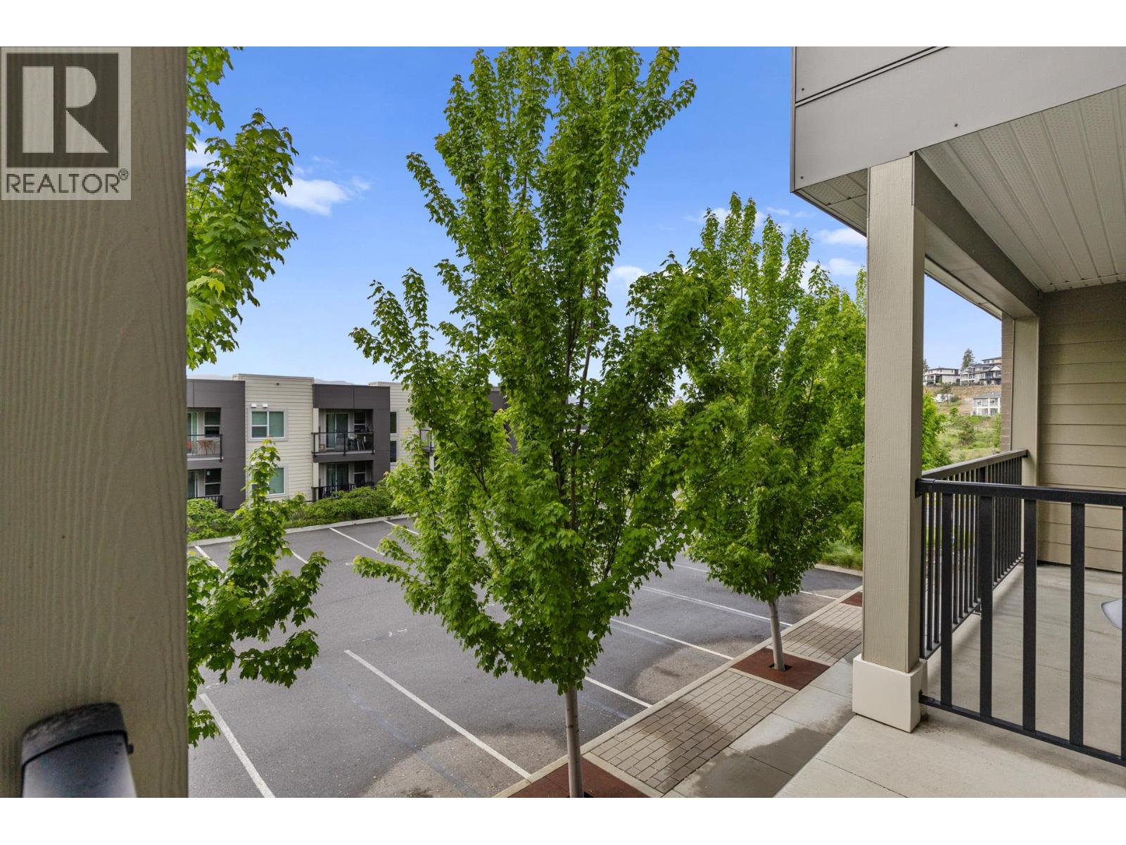 105 695 Academy Way, Kelowna