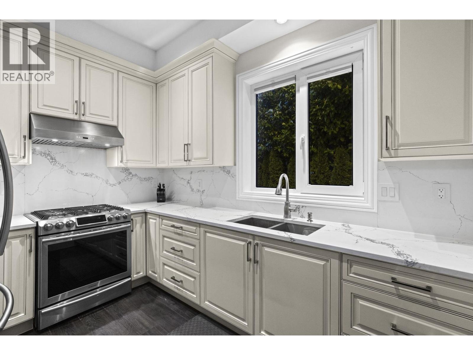 1198 OTTABURN ROAD, West Vancouver