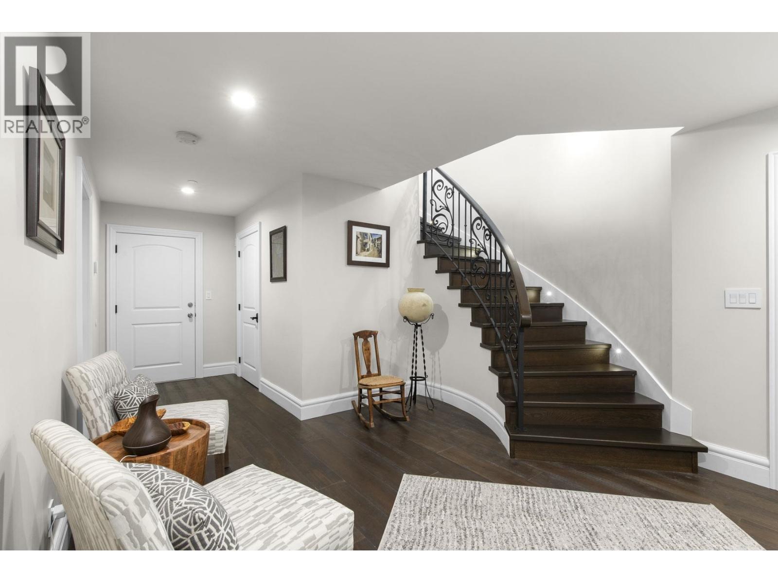 1198 OTTABURN ROAD, West Vancouver