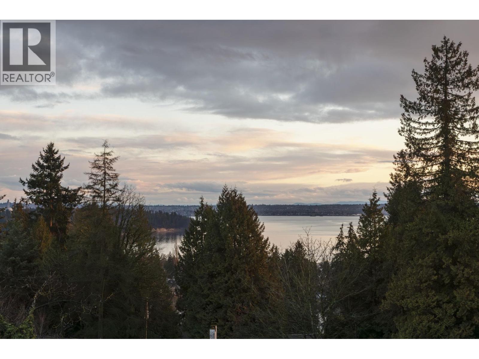 1198 OTTABURN ROAD, West Vancouver