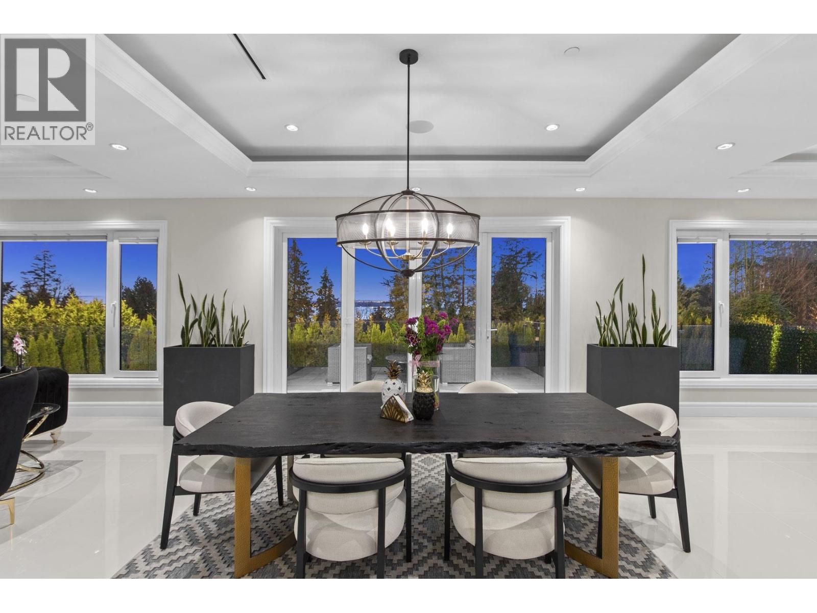 1198 OTTABURN ROAD, West Vancouver