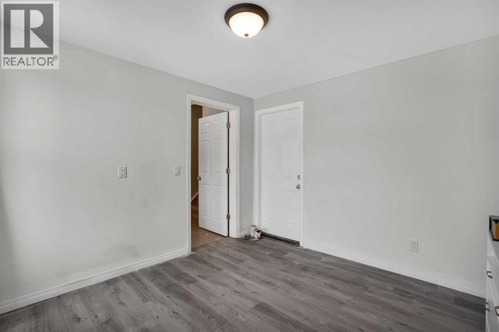 140 Sundown Road, Cochrane