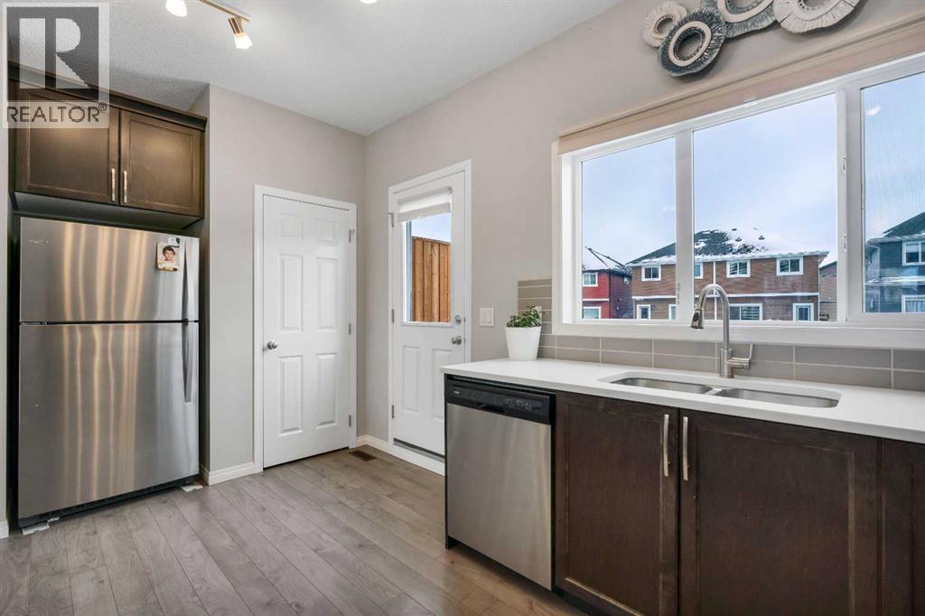 140 Sundown Road, Cochrane