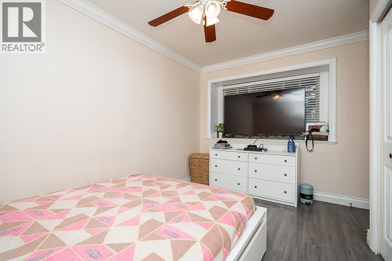 528 SIXTEEN STREET, New Westminster