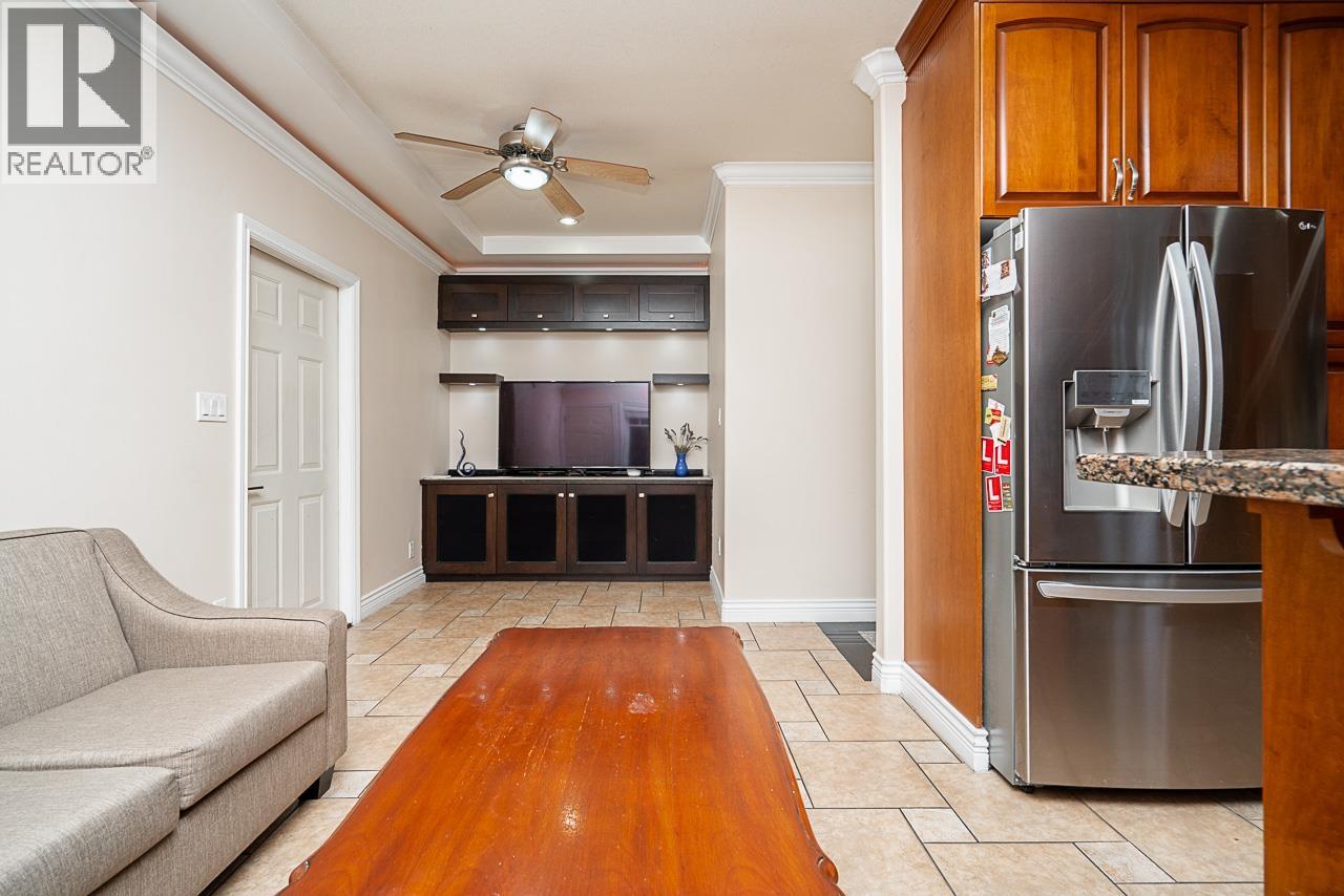 528 SIXTEEN STREET, New Westminster