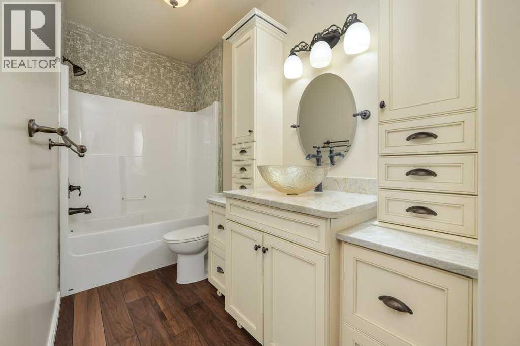 5213 61 Street, Red Deer