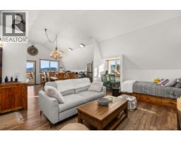 4520 Highway 3, Rock Creek, BC V0H1Y0 Photo 23