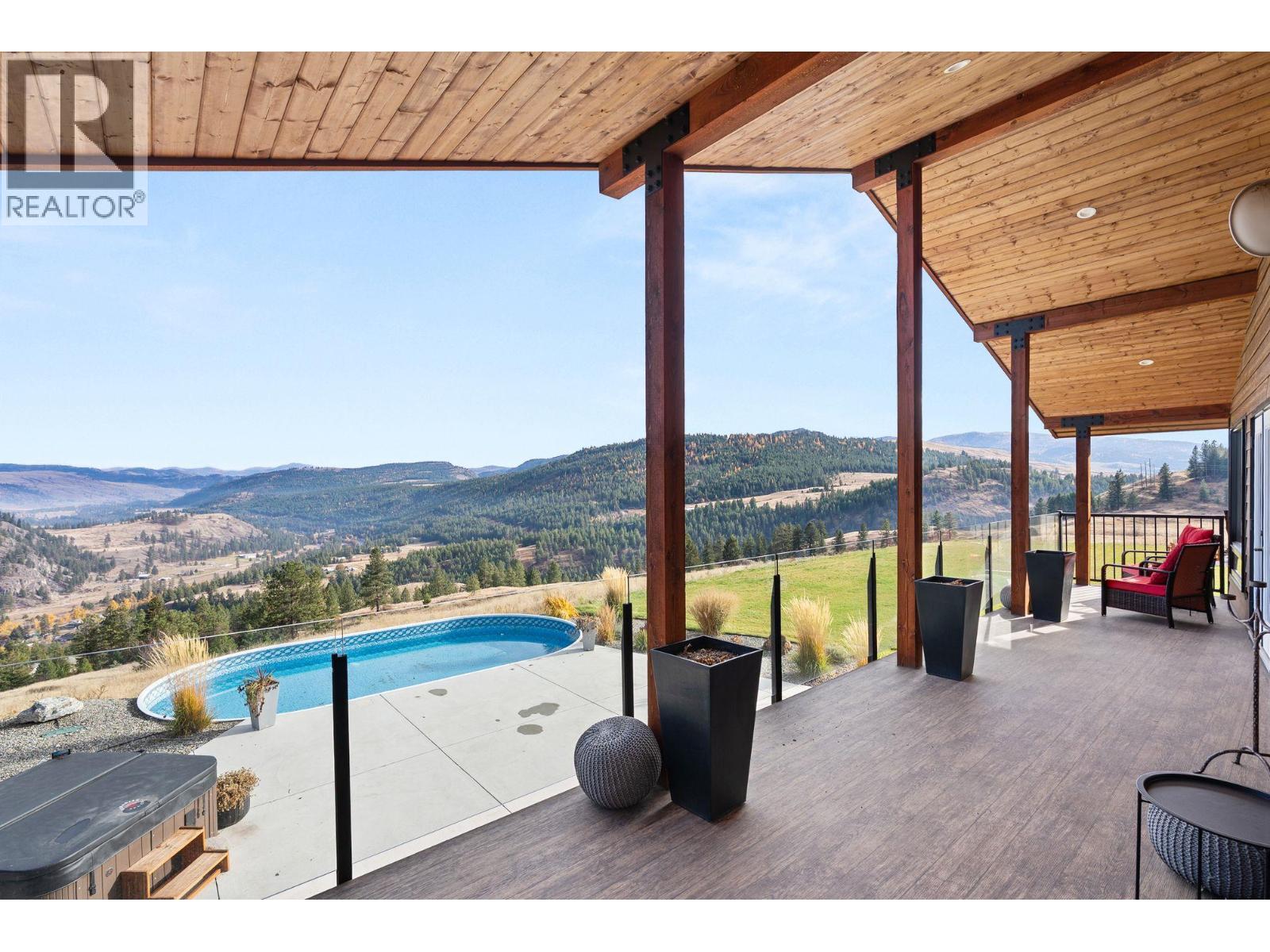 4520 Highway 3, Rock Creek