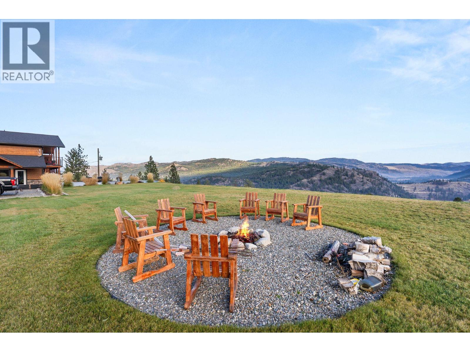 4520 Highway 3, Rock Creek