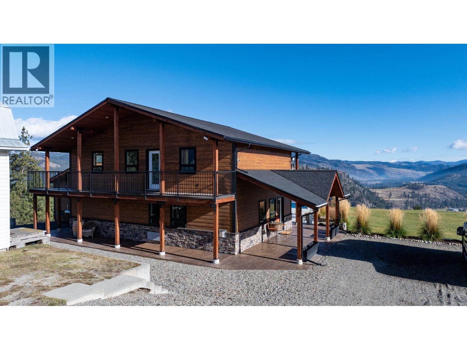 4520 Highway 3, Rock Creek