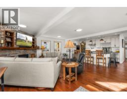 4520 Highway 3, Rock Creek, BC V0H1Y0 Photo 13