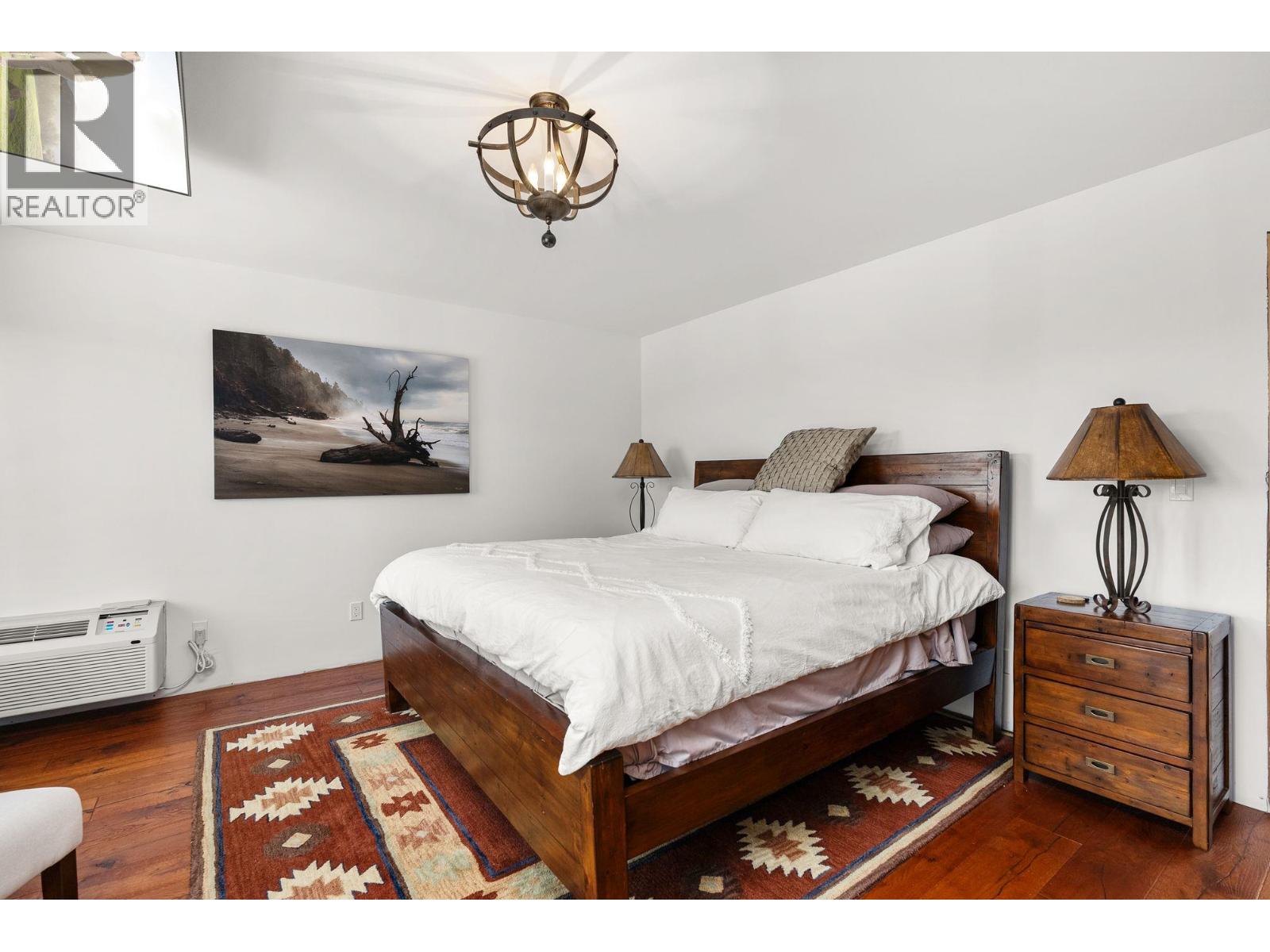 4520 Highway 3, Rock Creek