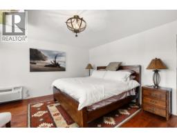 4520 Highway 3, Rock Creek, BC V0H1Y0 Photo 38