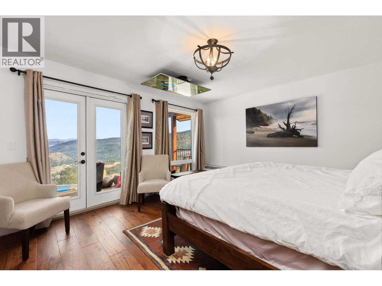 4520 Highway 3, Rock Creek