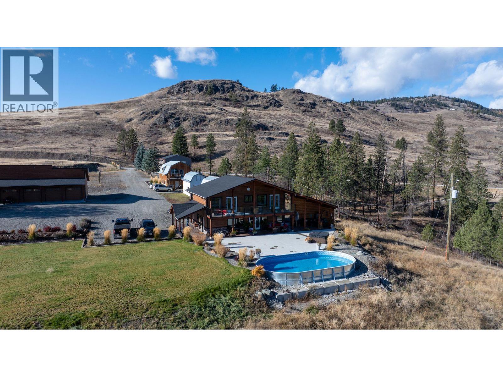 4520 Highway 3, Rock Creek