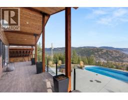 4520 Highway 3, Rock Creek, BC V0H1Y0 Photo 14