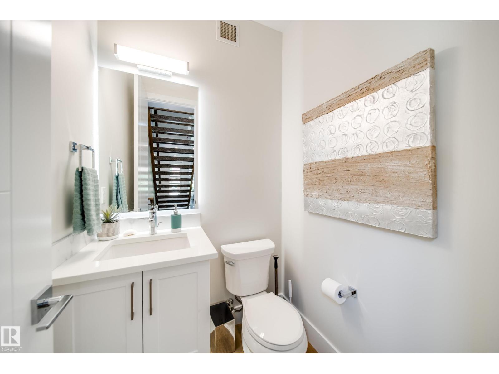 14005 105 AV NW, Edmonton