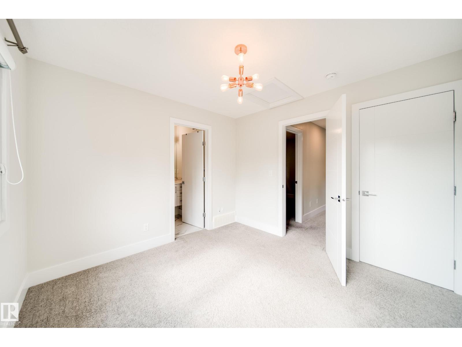 14005 105 AV NW, Edmonton