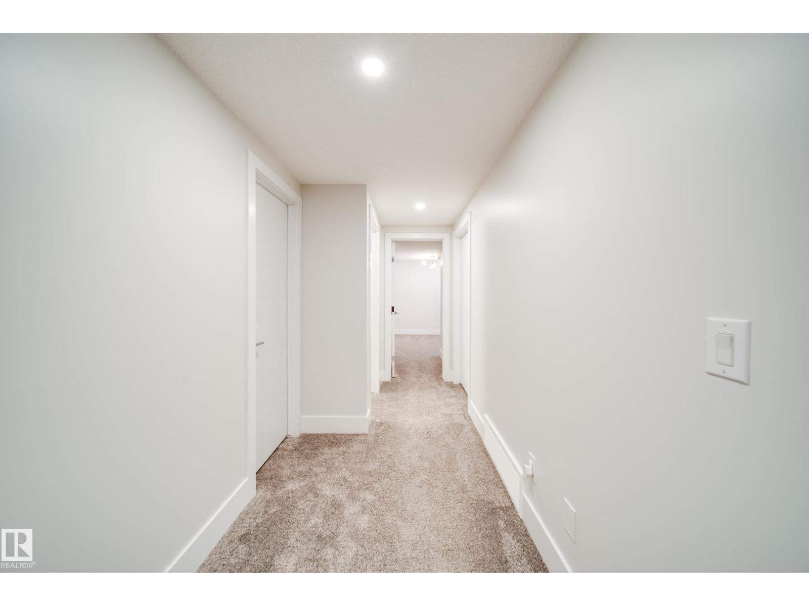 14005 105 AV NW, Edmonton