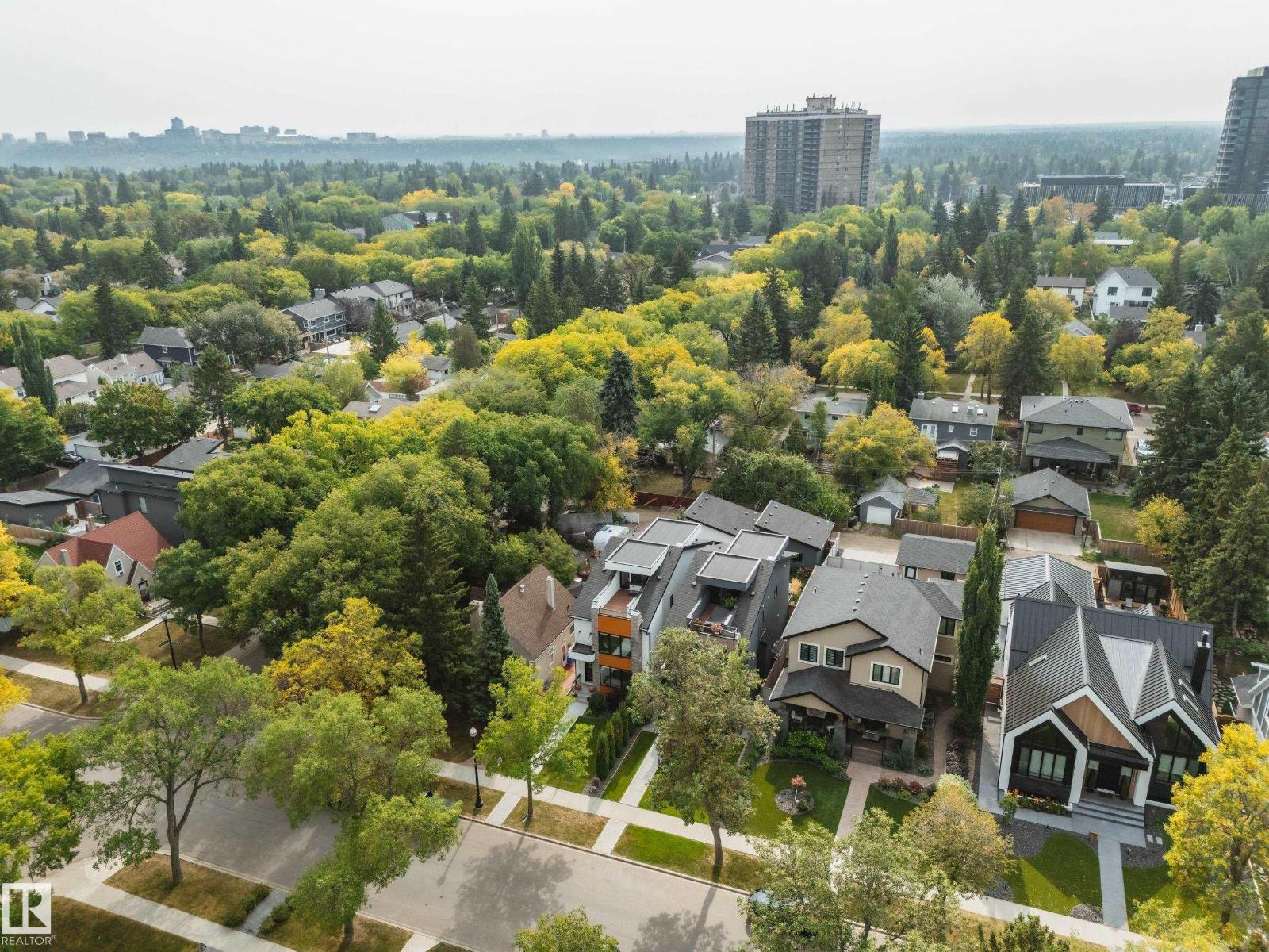 14005 105 AV NW, Edmonton