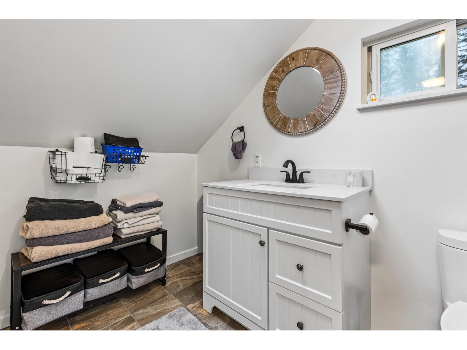 275 FIR STREET, Cultus Lake North, Cultus Lake