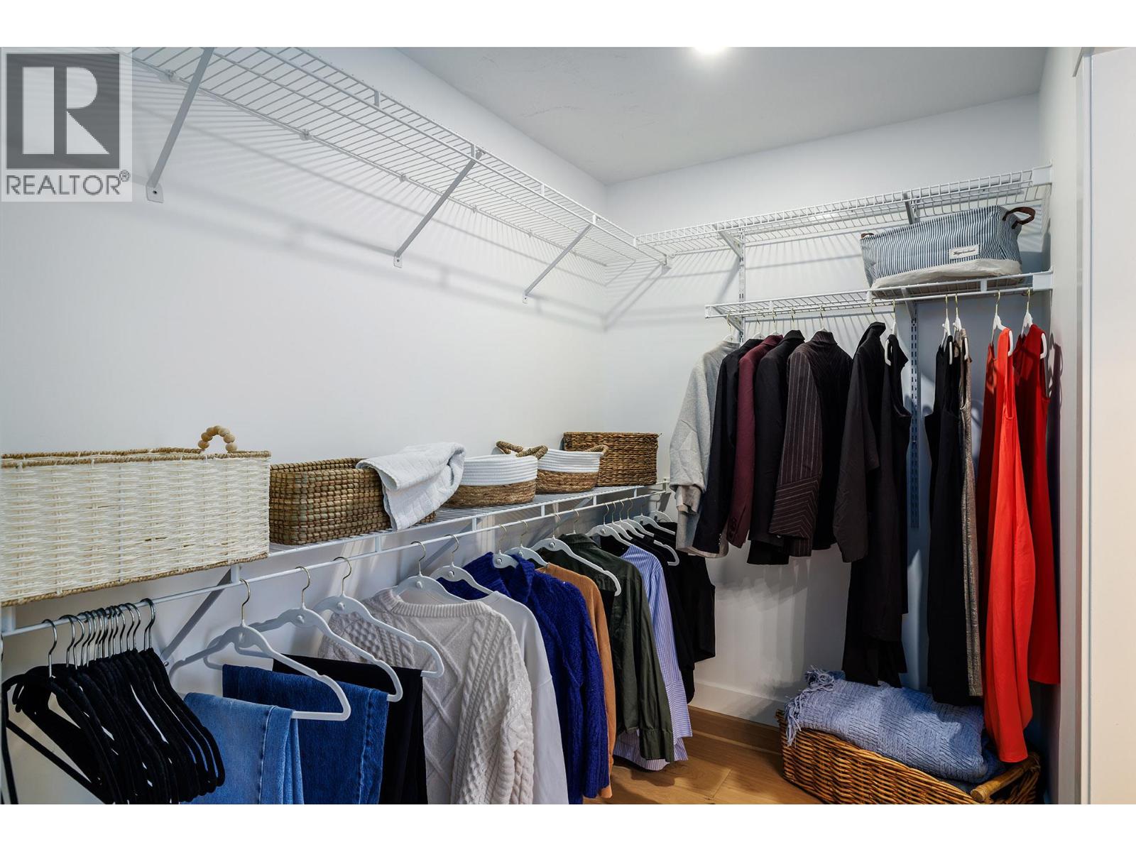 118 665 Cook Road, Kelowna