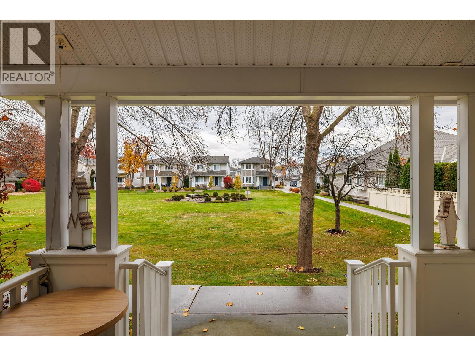 118 665 Cook Road, Kelowna