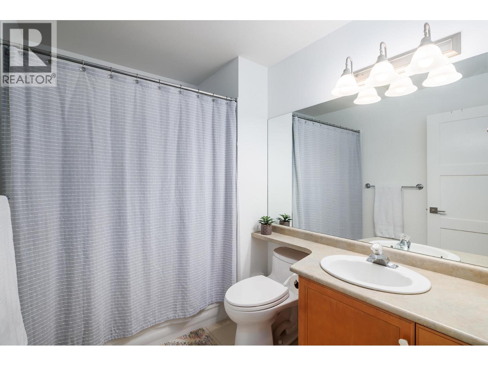 118 665 Cook Road, Kelowna