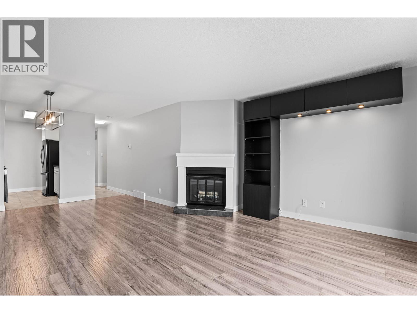1750 Summit Drive Unit# 16, Kamloops