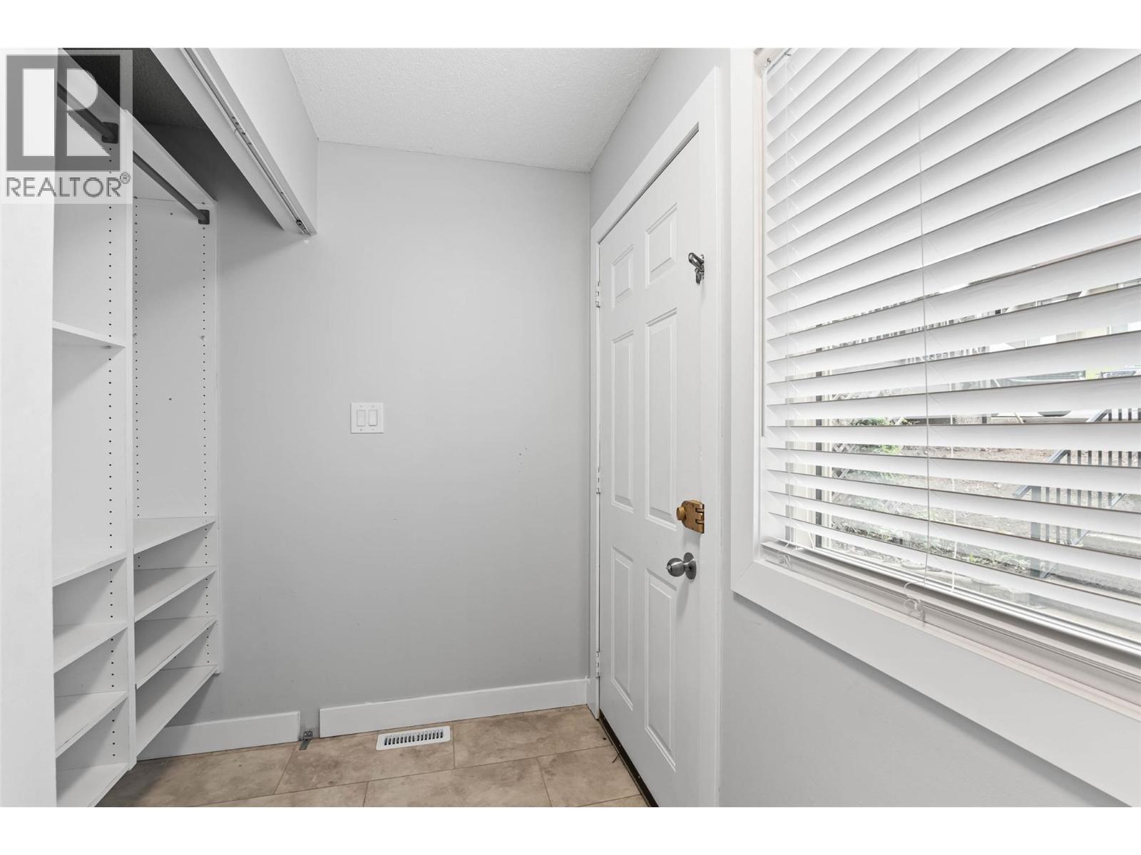 1750 Summit Drive Unit# 16, Kamloops