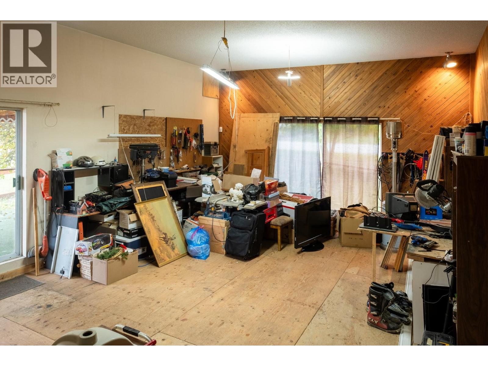  1801 Mission Road, Vernon