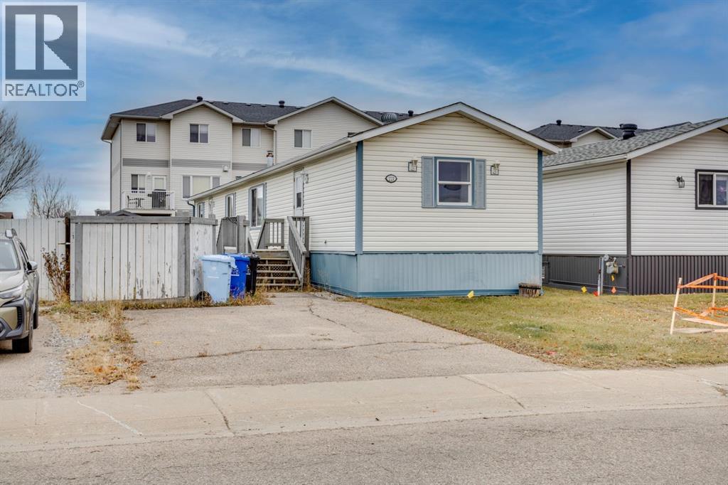 221 Mckinlay Crescent, Fort McMurray