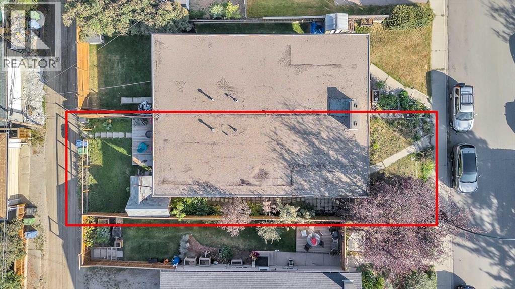 Single Family House Bungalow for Sale in  Hilton Avenue NW Highwood Calgary 